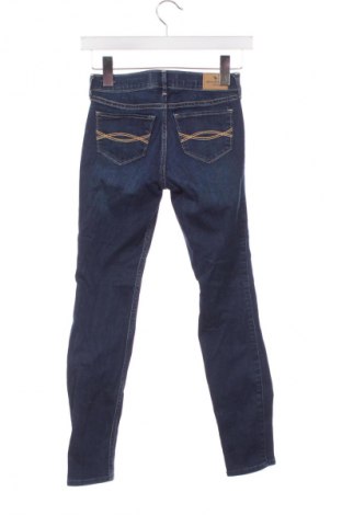 Dětské džíny  Abercrombie & Fitch, Velikost 11-12y/ 152-158 cm, Barva Modrá, Cena  129,00 Kč