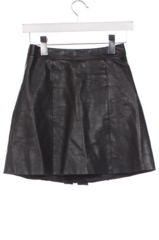 Кожена пола AllSaints, Размер XS, Цвят Черен, Цена 179,99 лв.