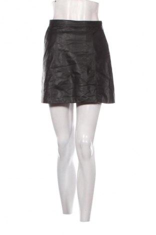Bőrszoknya H&M Divided, Méret S, Szín Fekete, Ár 3 000 Ft