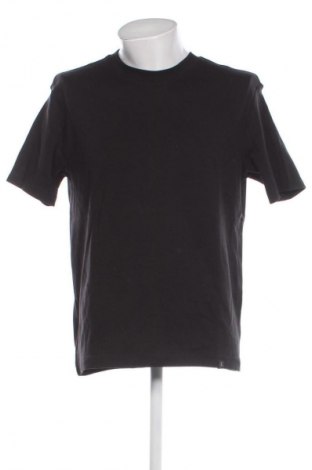 Męski T-shirt Calvin Klein Jeans, Rozmiar M, Kolor Czarny, Cena 268,99 zł