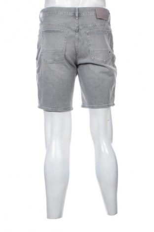 Pánské kraťasy Tommy Hilfiger, Velikost M, Barva Šedá, Cena  2 429,00 Kč