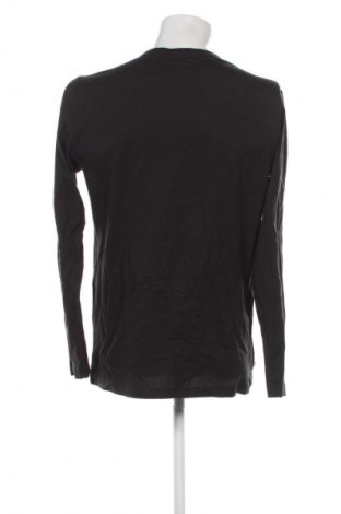 Piżama
 Calvin Klein, Rozmiar S, Kolor Czarny, Cena 126,99 zł