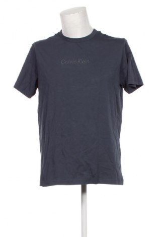 Piżama
 Calvin Klein, Rozmiar M, Kolor Niebieski, Cena 94,99 zł