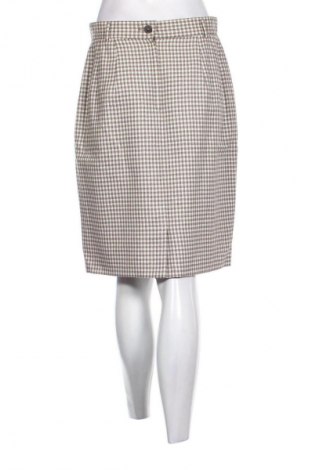 Fustă Bianca, Mărime M, Culoare Multicolor, Preț 19,99 Lei