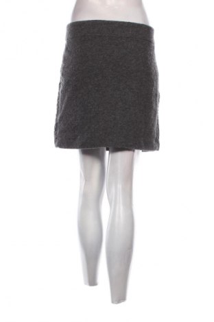 Rock CMP, Größe L, Farbe Grau, Preis 8,99 €