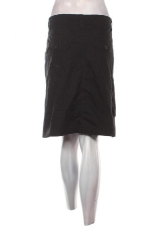 Rock Carla, Größe L, Farbe Schwarz, Preis 28,99 €