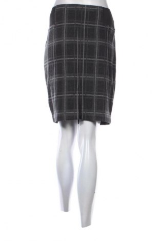 Rock Esprit, Größe M, Farbe Mehrfarbig, Preis 5,99 €