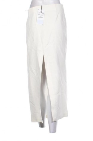 Пола Zara, Размер M, Цвят Бял, Цена 62,56 лв.