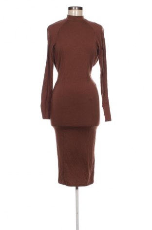 Rochie ASOS, Mărime M, Culoare Maro, Preț 123,18 Lei