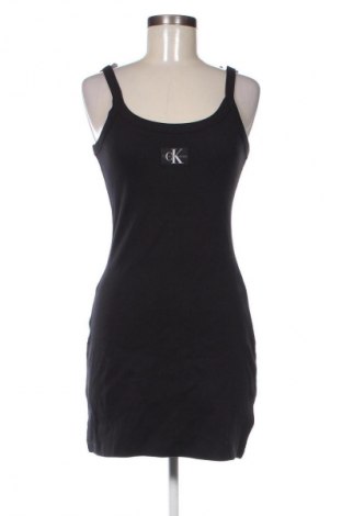 Рокля Calvin Klein Jeans, Размер S, Цвят Черен, Цена 167,99 лв.