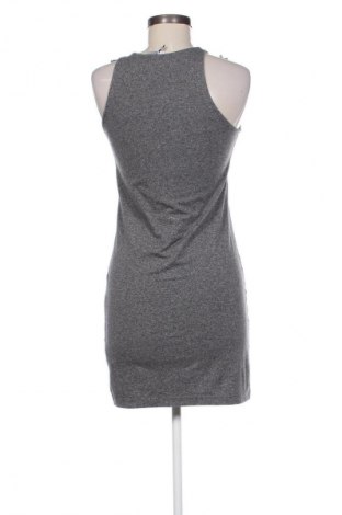 Kleid H&M, Größe M, Farbe Grau, Preis 5,07 €