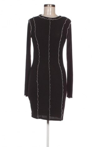 Рокля H&M Divided, Размер M, Цвят Черен, Цена 6,99 лв.