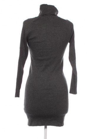 Rochie Shk, Mărime M, Culoare Gri, Preț 75,99 Lei