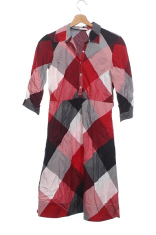 Šaty  Tommy Hilfiger, Velikost M, Barva Vícebarevné, Cena  1 679,00 Kč