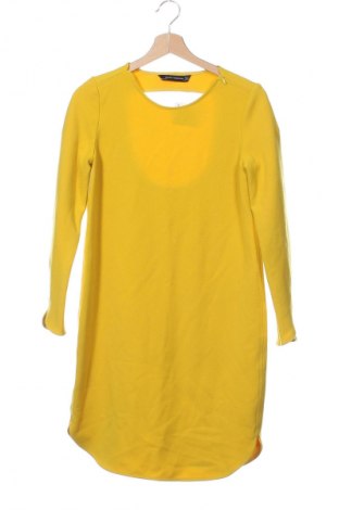 Rochie Zara, Mărime XS, Culoare Galben, Preț 27,99 Lei