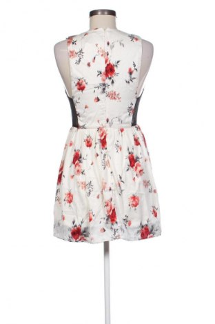 Φόρεμα Zara Trafaluc, Μέγεθος M, Χρώμα Πολύχρωμο, Τιμή 9,99 €