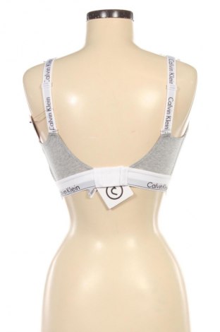 Melltartó Calvin Klein, Méret M, Szín Szürke, Ár 22 109 Ft