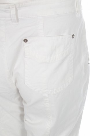 Дамски панталон, Размер M, Цвят Бял, Цена 23,00 лв.