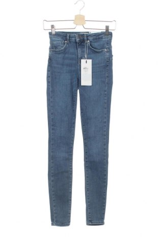 Damskie jeansy ONLY, Rozmiar XS, Kolor Niebieski, 92% bawełna, 6% poliester, 2% elastyna, Cena 63,17 zł