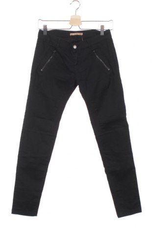 Γυναικείο παντελόνι Pull&Bear, Μέγεθος XS, Χρώμα Μαύρο, Τιμή 8,66 €