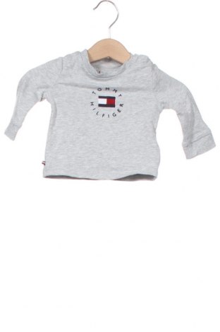 Παιδική μπλούζα Tommy Hilfiger, Μέγεθος 1-2m/ 50-56 εκ., Χρώμα Γκρί, 93% βαμβάκι, 7% ελαστάνη, Τιμή 10,02 €