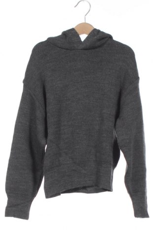Детски пуловер Defacto, Размер 7-8y/ 128-134 см, Цвят Сив, Акрил, Цена 36,75 лв.