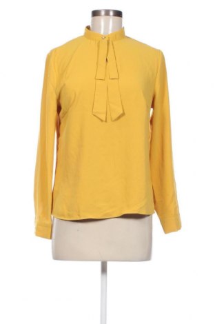 Дамска блуза, Размер L, Цвят Жълт, Цена 6,46 лв.