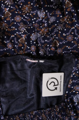 Γυναικεία μπλούζα, Μέγεθος S, Χρώμα Μπλέ, Τιμή 3,06 €