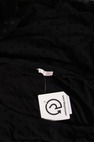 Дамска блуза, Размер XS, Цвят Черен, Цена 6,46 лв.