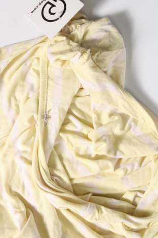 Дамска блуза, Размер L, Цвят Жълт, Цена 5,51 лв.