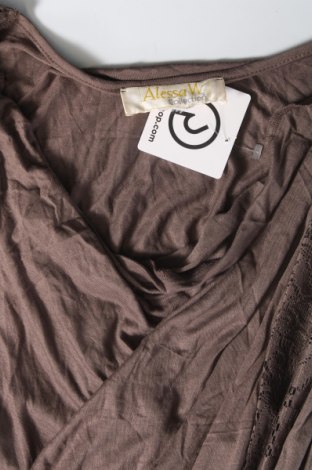 Γυναικεία μπλούζα ALESSA W., Μέγεθος XL, Χρώμα  Μπέζ, Τιμή 2,94 €