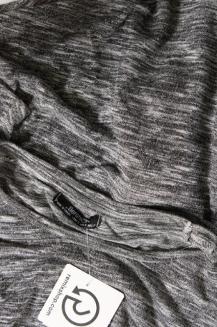 Damen Shirt Bershka, Größe S, Farbe Grau, Preis 1,98 €