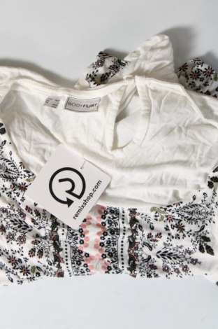 Γυναικεία μπλούζα Body Flirt, Μέγεθος M, Χρώμα Λευκό, Τιμή 11,75 €