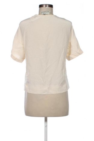 Дамска блуза By Malene Birger, Размер S, Цвят Екрю, Цена 52,80 лв.