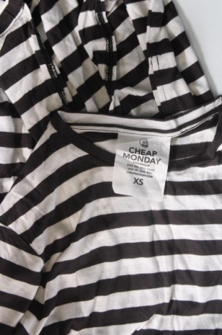 Γυναικεία μπλούζα Cheap Monday, Μέγεθος XS, Χρώμα Πολύχρωμο, Τιμή 14,85 €