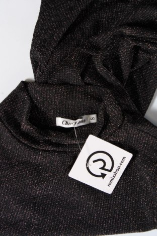 Γυναικεία μπλούζα Cherry Koko, Μέγεθος S, Χρώμα Μαύρο, Τιμή 6,11 €