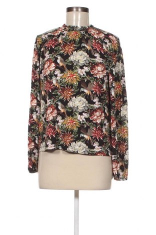 Дамска блуза Christian Berg, Размер M, Цвят Многоцветен, Цена 20,00 лв.