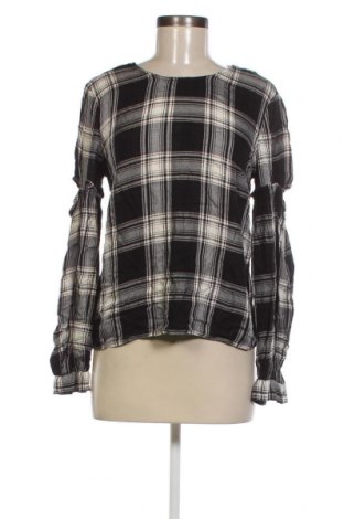 Γυναικεία μπλούζα Clockhouse, Μέγεθος M, Χρώμα Μαύρο, Τιμή 3,88 €
