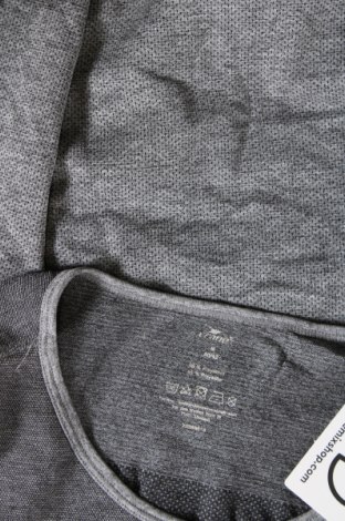 Γυναικεία μπλούζα Crane, Μέγεθος M, Χρώμα Γκρί, Τιμή 2,13 €