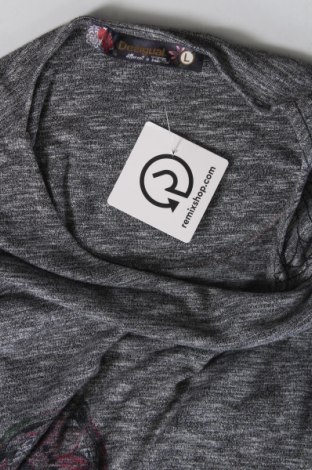 Damen Shirt Desigual, Größe L, Farbe Grau, Preis 17,39 €