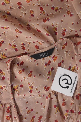 Дамска блуза F&F, Размер M, Цвят Бежов, Цена 3,42 лв.