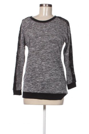 Γυναικεία μπλούζα Gina, Μέγεθος S, Χρώμα Γκρί, Τιμή 3,88 €