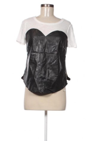 Γυναικεία μπλούζα Guess, Μέγεθος M, Χρώμα Πολύχρωμο, Τιμή 29,38 €
