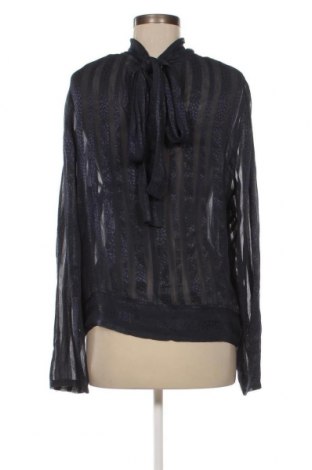 Γυναικεία μπλούζα In Wear, Μέγεθος M, Χρώμα Μπλέ, Τιμή 45,26 €
