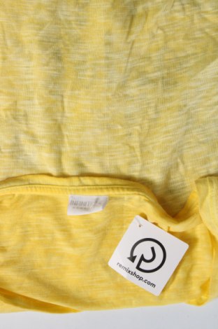 Γυναικεία μπλούζα Infinity Woman, Μέγεθος M, Χρώμα Κίτρινο, Τιμή 2,82 €
