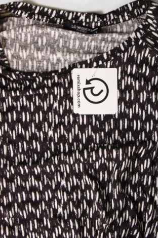 Γυναικεία μπλούζα LC Waikiki, Μέγεθος S, Χρώμα Μαύρο, Τιμή 3,86 €