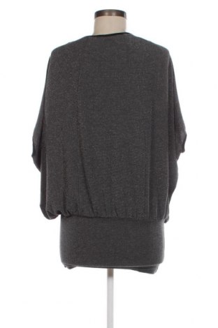 Γυναικεία μπλούζα Lucy, Μέγεθος S, Χρώμα Γκρί, Τιμή 2,43 €