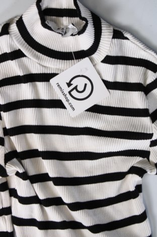 Damen Shirt NA-KD, Größe XS, Farbe Mehrfarbig, Preis 16,70 €