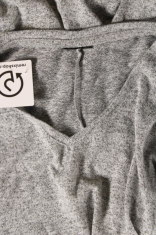Γυναικεία μπλούζα Nkd, Μέγεθος L, Χρώμα Γκρί, Τιμή 4,11 €