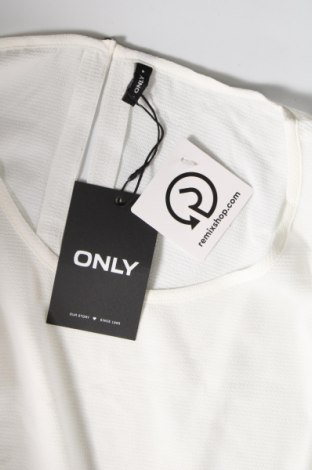Дамска блуза ONLY, Размер M, Цвят Бял, Цена 40,00 лв.